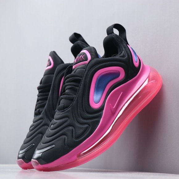 Nike Shoes - NEW Nike Air Max 720 Sneakers